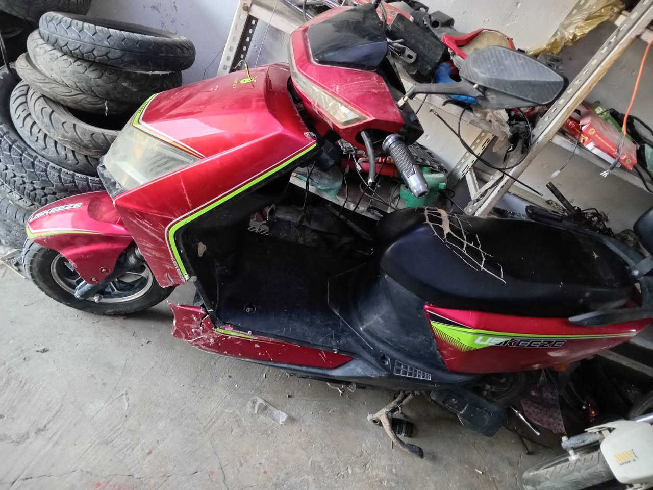 ورشه. زيد لتصليح الدراجات الهوائية  والشحن وبيع المواد الاحتياطية الفرع الثاني الخمسه كيلو قرب حديقه طيور الجنه مجاور زنود الست الحمداني 
هاتف 
وت سناب***********
للبيع
