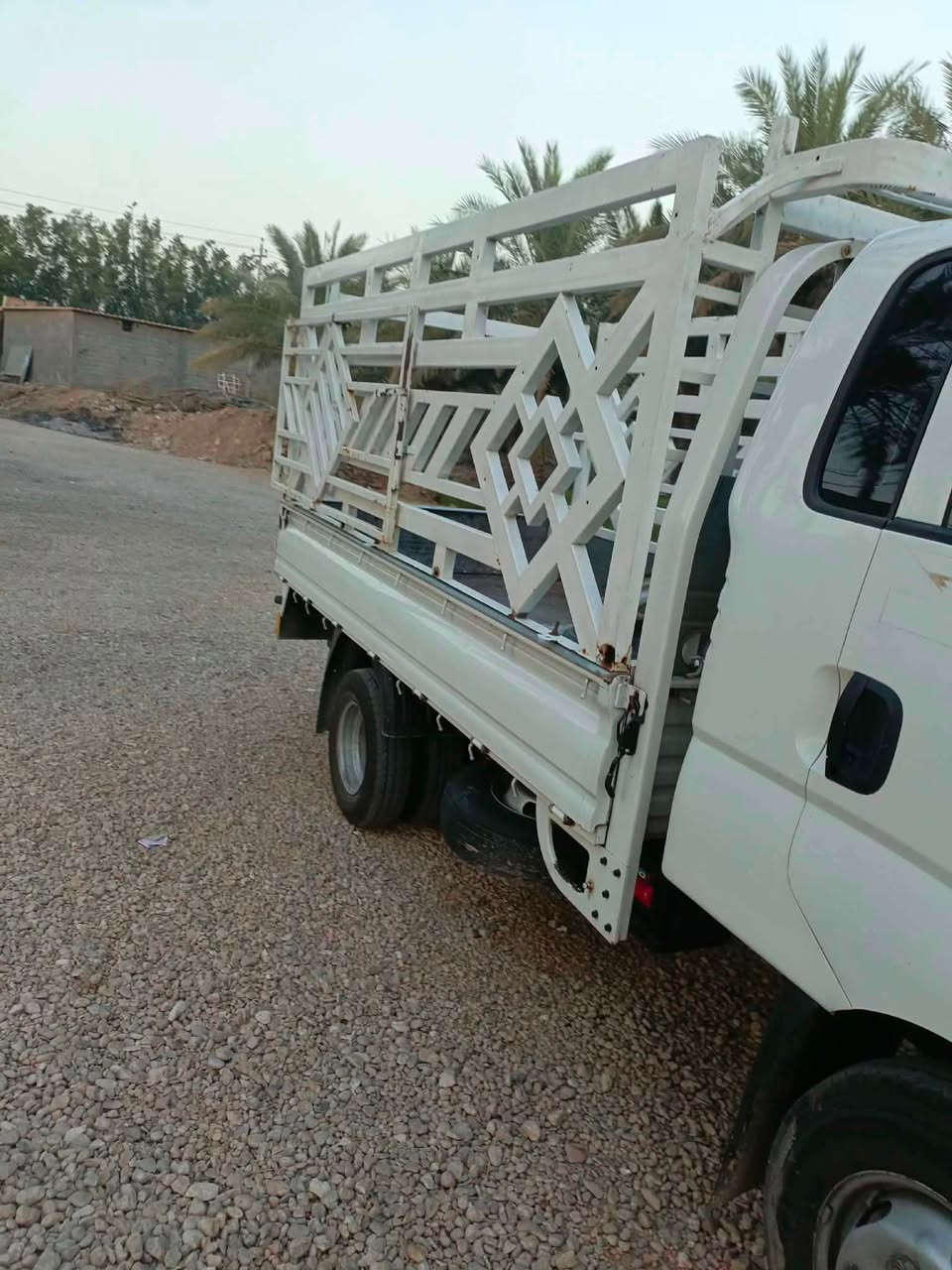 السلام عليكم كيا فحل للبيع مديل 2014تخم تاير تبريد شغال عنواني بابل رقم السياره بابل رقم صاحب السياره

‭***********‬
