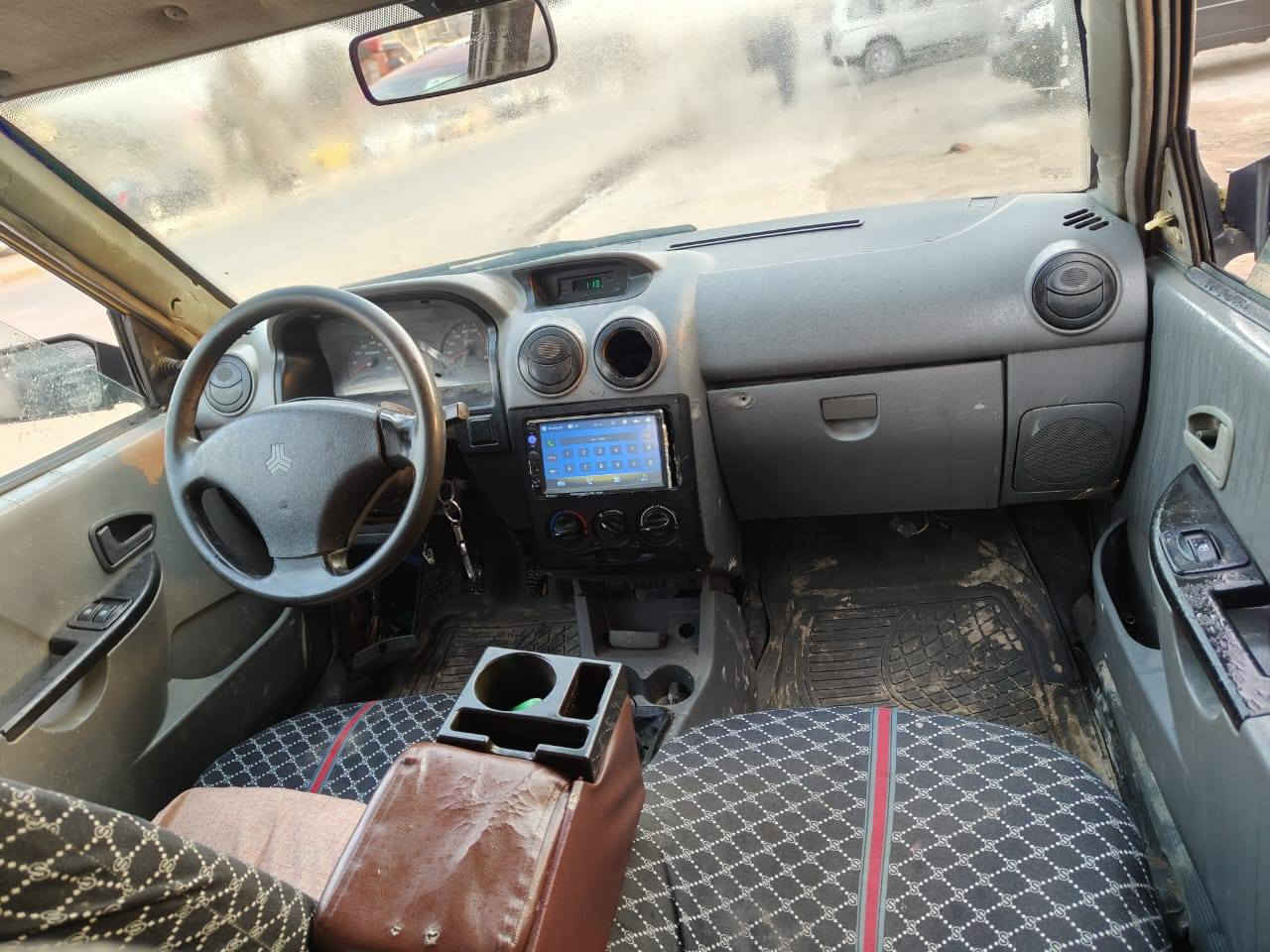 سلام عليكم سايبه ٢٠١٢ رقم نجف سيارة جاهزه محرك جديد عل شرط كير تخم تاير حداديه كله بيه طخه جاملغ امامي عابره عل لغد فقط سياره حلوه َكاعده مكانه نجف شارع المطار *********** السعر ٢٦
