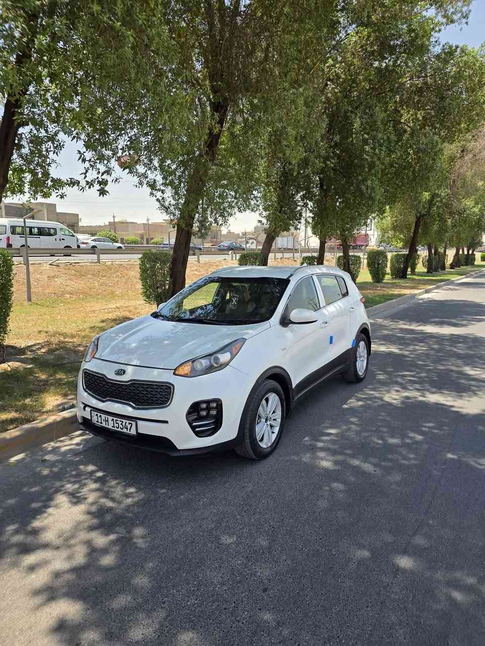 السلام عليكم
كيا سبورتج 2018 وارد أمريكي
رقم بغداد إنكليزي
محرك 2400cc
🔹 الممشى: 100 ألف كم (كيلو متر وليس ميل) 🔹 الصبغ: بَنيد + باب السائق كلير أمريكا
المواصفات: ✅ شاشة ✅ كاميرا خلفية ✅ حساسات خلفية ✅ لايت زينون ✅ ويل كب
💰 السعر: 13,400 دولار قابل للتفاوض بشكل بسيط 📍 
الموقع: بغداد - الدورة 📞 ***********
