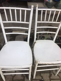 كراسي حديد • ٥٠ كرسي • الرفاعي شارع الطباء