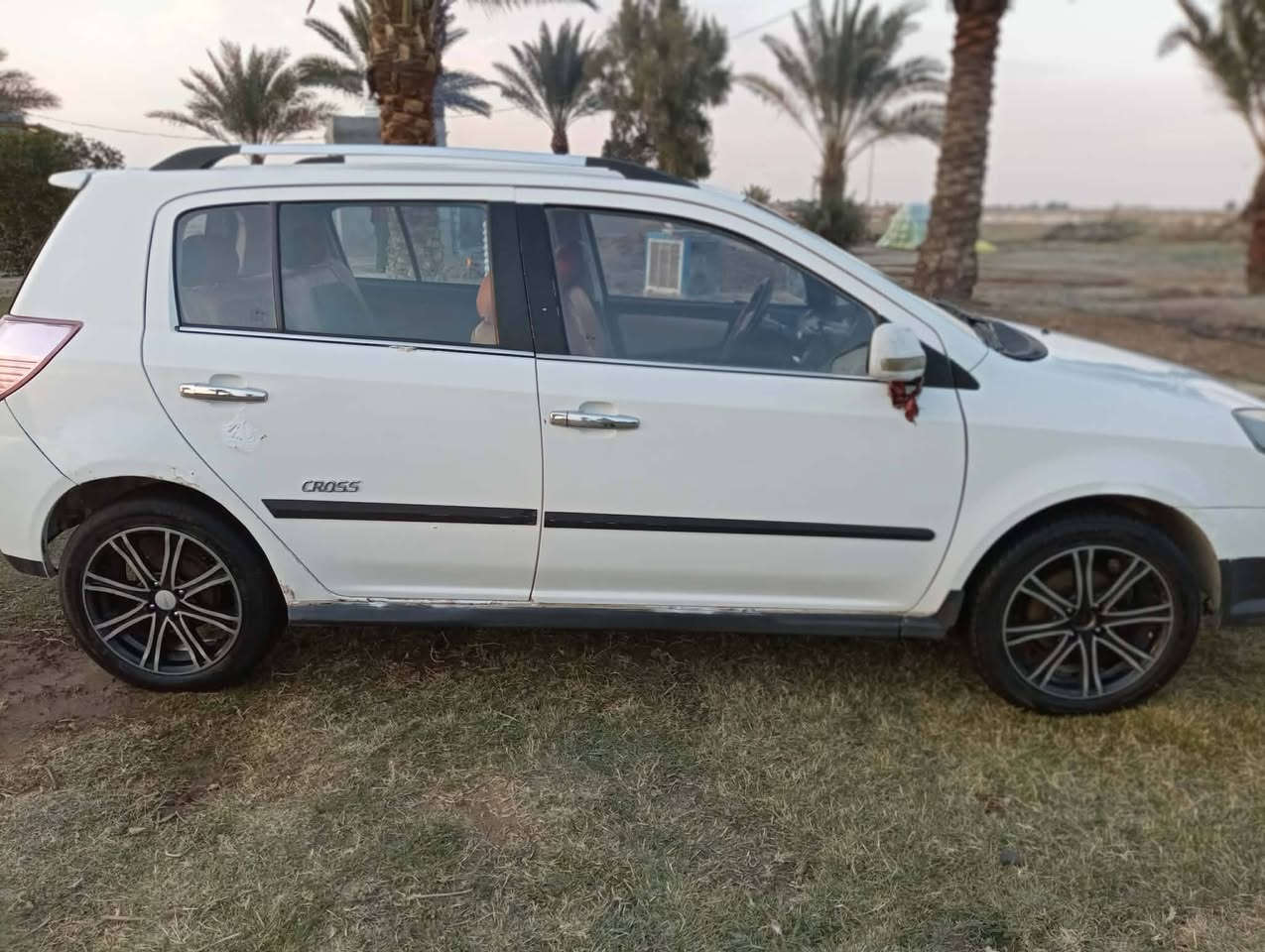 السلام عليكم سياره للبيع جيلي ام كي موديل ٢٠١٣خصوصي مكفوله من الضربه كير محرك خير من الله تخم تاير حداديه مكفوله سنويه تنتهي ٢٠٢٨ تحويل ثاني يوم رقم بابل رقم صاحب السياره ***********
0772570965
