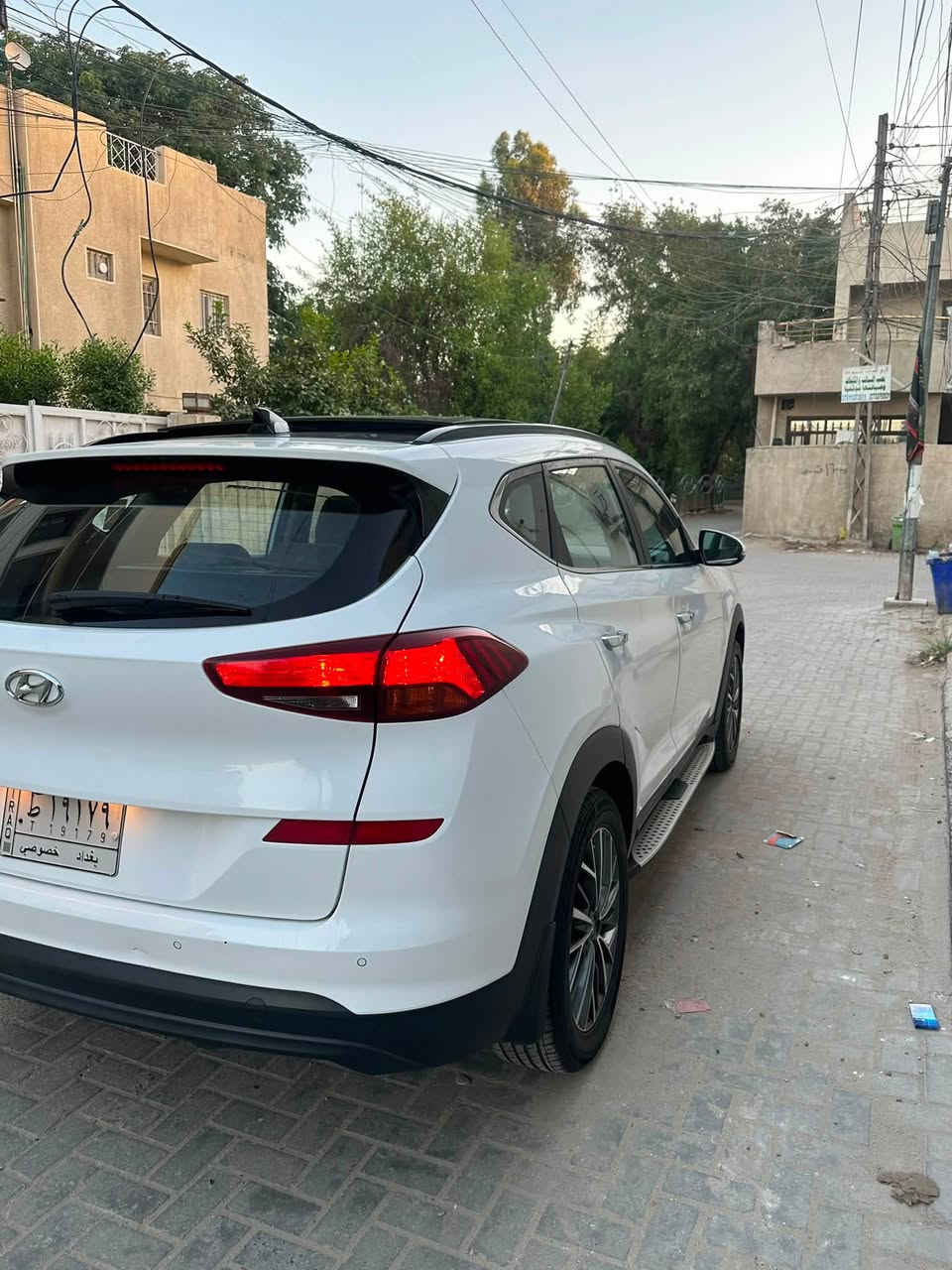 سلام عليكم للبيع توسان 2019 رقم بغداد  خليجي وكالة الكاصد فول مواصفات 1/1 مكفولة كفالة عامة ماشية 54 الف حقيقي مكاني السيدية للاتصال ***********
