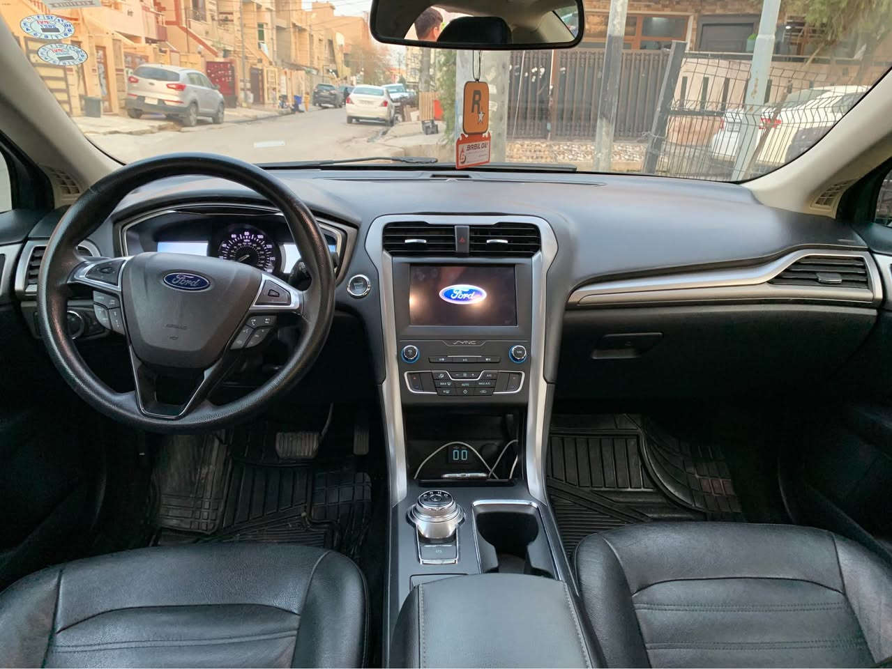 فورد فيوجن مواصفات Se موديل 2020 ماشية ٧٦مایل لون مميز نفطي محرك 1500 تيربو اختصادي و قوي جدا محرك و گير و حدادي شرط سيرفس و صيانة دورية جديدمواصفات فول 
حساس رادار خلفي وأمامي كوشت جلد مانع انزلاق لايت زينون سلايت بريك بصمة بها هواية مواصفات 
ضرر سيارة فقط نص جاملغ خلفي صبغ وجاملغ امامي مبدل بدون دواخل نهائي حتى دعاميات  بلادي
سيارة بأسمي سنويه بعدها ما منتهي تحويل مباشر هزة و فحص مروري جديد 
فورد فيوشن ٢٠٢٠ SE
تەنها ٧٦مایل رۆیشتیە فول مواسفات راداری پێش وپشت حەساسە راداری خەتی جادە کوشن جلد کارپلەی زۆری تر سەیارەکی توندوتۆل خاووێنە
رسمی سۆنەر و دەعمیم داناوە زۆرخەفیفە 
سعتی ١٢٠$ مجالەکی کەم شوێن اربيل
3fa6p0hdxlrv40564
رقم موبايل و واتس اب:*********** أربيل, العراق
