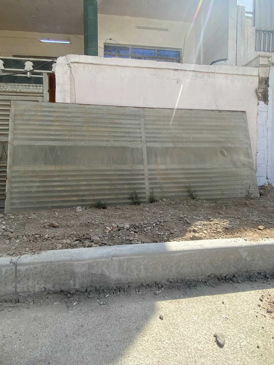 سياج البيع مدينه الصدر 
مستعمل قليل 
***********
