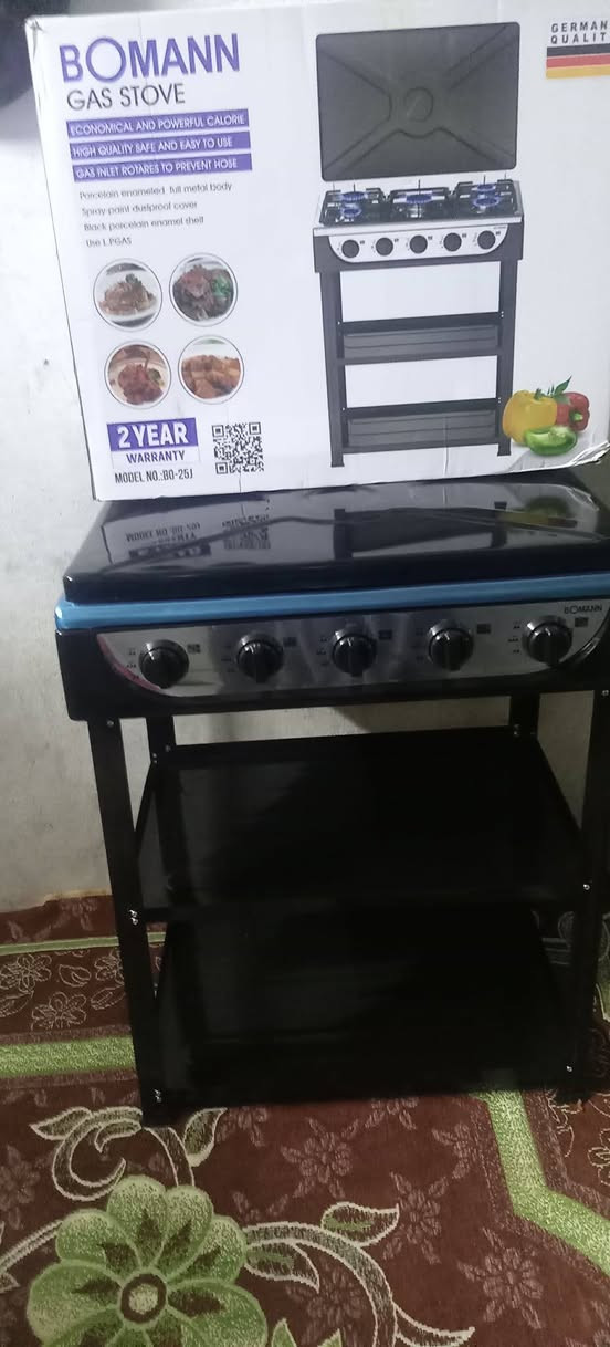 طباخ جديد بعده ما مشتغل اشتريته قبل يومين وطلع صغير النه للبيع او تبديل ويه طباخ منضدي استيل


**إذا كنت صاحب هذا الإعلان وتريد حذفه لأي سبب، رجاءا أرسل رسالة إلى الدعم الفني**