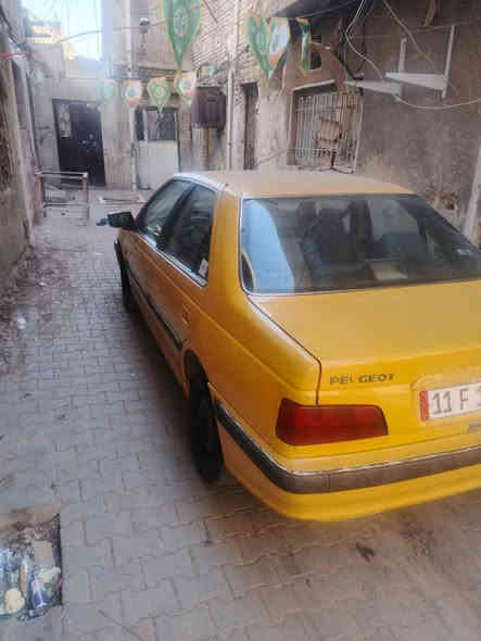 السلام عليكم بيجو برص 2015 كفله عمه بس هلال واحد خلفي معمر السعر 56 السياره بسمي تحويل ثاني يوم العنوان بغداد باب معضم الهاتف ***********
