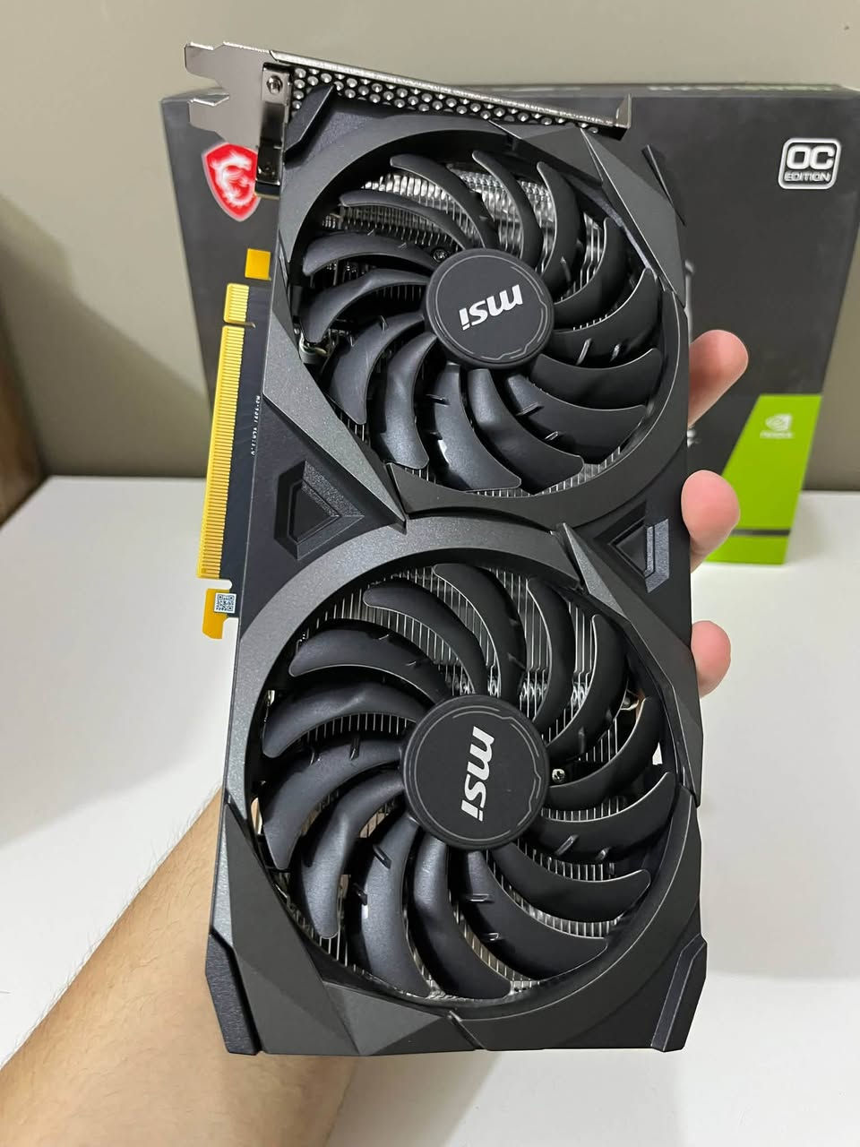 كرت شاشه rtx 3060 msi ventus 2x للبيع
السعر ٣٧٠ مع التوصيل و بيها مجال بسيط


**إذا كنت صاحب هذا الإعلان وتريد حذفه لأي سبب، رجاءا أرسل رسالة إلى الدعم الفني**