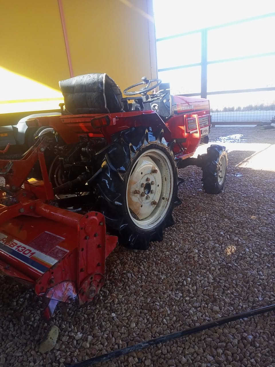 سلام عليكم للبيع ينمر حجم 17 جديده كامله من كلشي مال حاويه المكان بابل الهاشميه هاتف ***********
