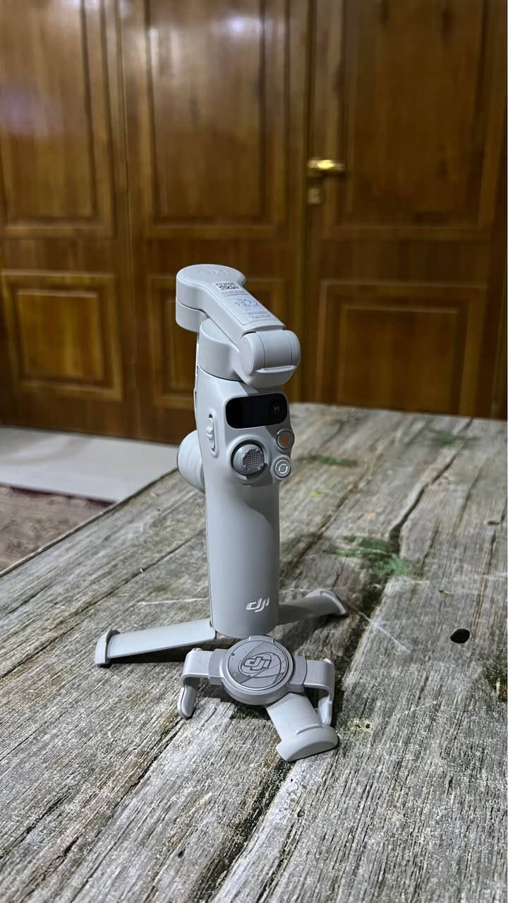 اوزمو 7 العادي للبيع كامل ملحقات كارتونه وكيبل type-c مستعمله 5 مرات تصوير و3 مرات شحن بحالة ممتازه جداً متوفره حاليا بسعر 120 الف بيها مجال بسيط الجاد يدخل واعادة النشر بسبب الوعود والخلاف بها مكان كربلاء كربلاء, العراق


**إذا كنت صاحب هذا الإعلان وتريد حذفه لأي سبب، رجاءا أرسل رسالة إلى الدعم الفني**