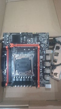 مذربود x99   4 منافذ رام منفذ m.2 منفذ كرت شاشة تكدر تسوي عليه تجميعة ...