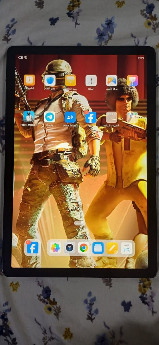 ايباد هونر للبيع ما مستعمل بس 3اشهر نضيف ما بيه شي التفاصيل موجودة بصورة 

للتواصل*********** 

سعره200قفل
