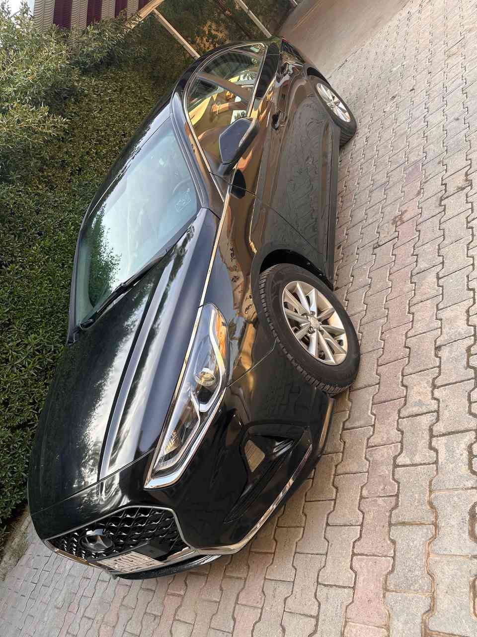 السلام عليكم  اخوان .هونداي سوناته 2018 لبيع وارد امريكي سياره نظيفه جدا  وخير من الله رقم بغداد اللماني مشروع وطني بسمي مكينه وكير مكفولات صدر امامي خلفي كفاله تبريد ثلاجه ضرر خشم البنيد فقط بدون  اي داخل .. وبيه قطعتين كلير باقي كفاله موصفات  تحكم ستيرن حهتين شفتات سرعه نظام سبورت وايكو مري شفط اشاير بالمري شاشه لمس كامره دولره رادار امامي خلفي ويل كروم  سياره جاهزه ونظيفه جدا لسعر 119 لشراي يتصل ***********
