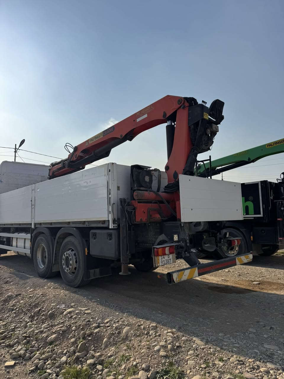 كرين بلوك وحش للبيع 
2014  حجم السياره 2545
حجم الكرين 18000 
بافكر 
السياره ماشي 600 
طخم تايه السياره جديده ما مشتغله بعد 
رجاآ الشراي يتصل 

*********** 

***********
بس الكورك بي واتساب
