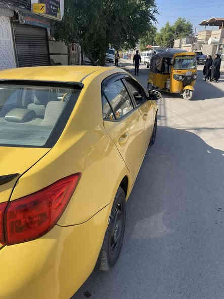 كورلا موديل ١٥ تخم تاير جديد مكينة وكير خير من اللة تبريد شغال ثلج سعرها ١٢٨ ورقة باتري جديد صدر جديد 
أي استفسار ***********
السيارة جاهزة من كلشي 
مكاني بغداد
