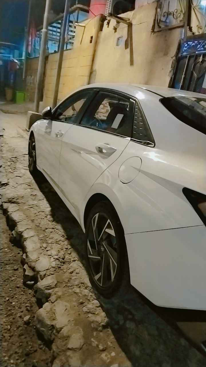 سلام عليكم النترا تجمع الصيني مديل 2024 سيارة ماشية 34 بية بارد بل مدكر الأمامي اليمن و طخة بل باب سدر اليمن وبل صندوك طخة سيارة بل البصرة بسم شركة تريد تحويل و وكالة سعر 32 بية مجال بسيط تصال على رقم ***********
