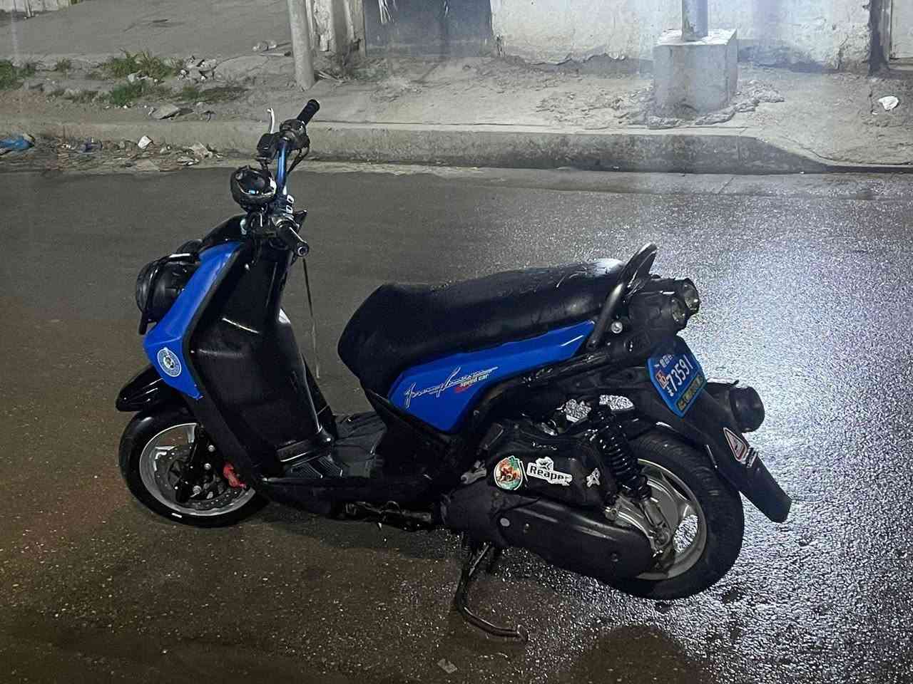 السلام عليكم سكنس جبلي للبيع كفاله عامه محرك اوراق كامله 
***********
