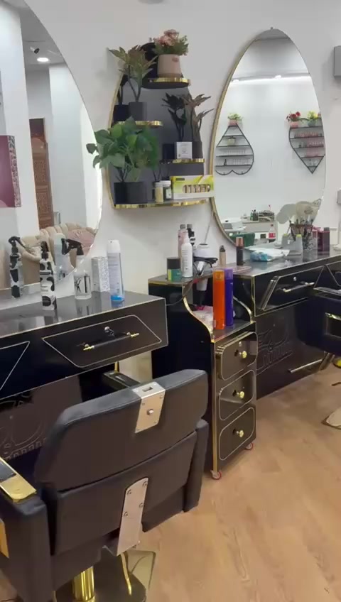 صالون للبيع مع مواد عنوان زبونة شارع ربيعي مقابل مول دريم ستي سعر 20 ورقة ***********
