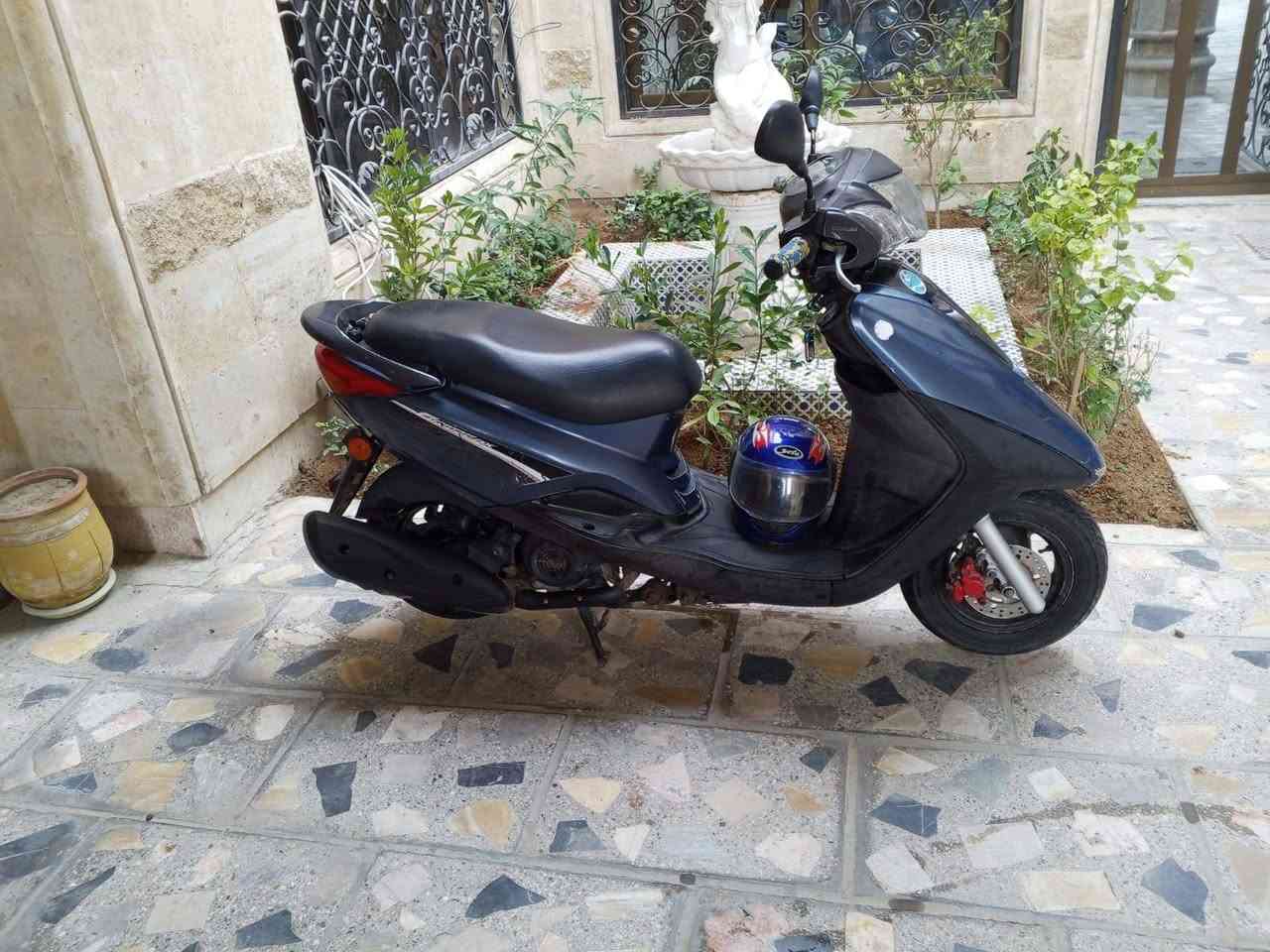 دراجه ناريه لكزز بغبغاء
السعر 900وبيها مجال 
رمبا قبل سبع اشهر 

العنوان 
بغداد كاظميه الطي
مكلف بالنشر 

***********
