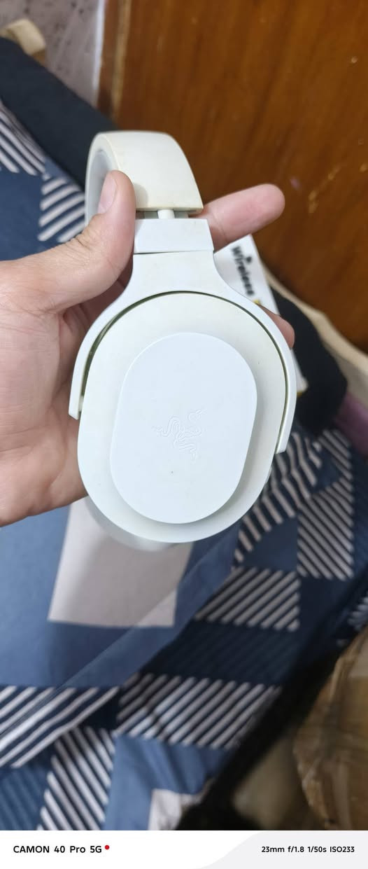 سلام عليكم سماعه رايزر نضيفة عزل بلوتوث مواصفاتها معروفة و سماعه ماركة للبيع حط سعرك وب عافية


**إذا كنت صاحب هذا الإعلان وتريد حذفه لأي سبب، رجاءا أرسل رسالة إلى الدعم الفني**