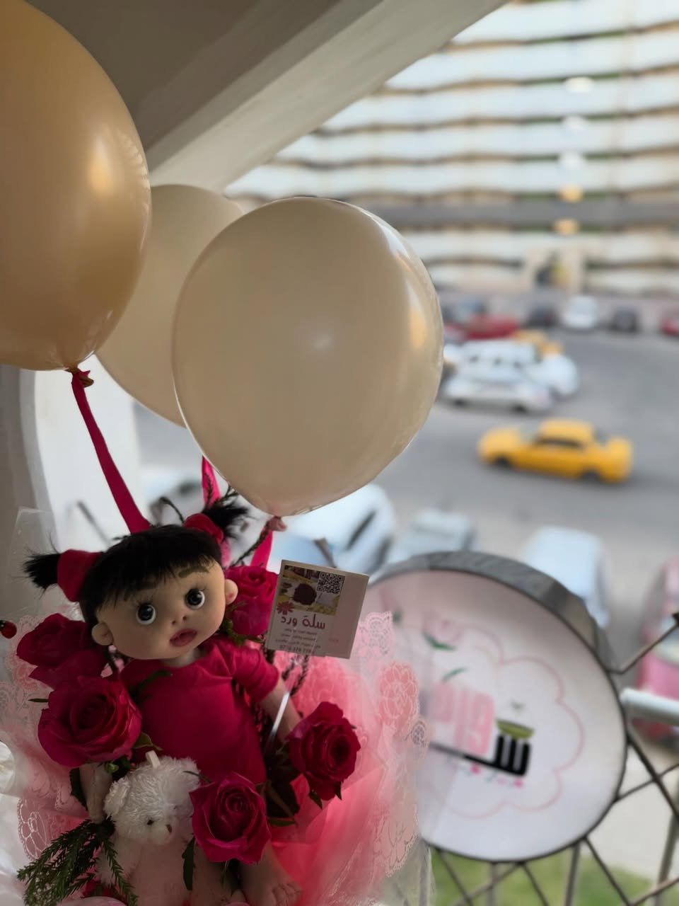 ✨ لأن الورد وحده ما يكفي..ضفنالكم لمسة حب وبراءة 🎀
دمية + ورد طبيعي = هدية تذوب الكلب 💕
من تنسيقات سلة ورد 🌸
للطلب أو التفاصيل ع الخاص /***********
