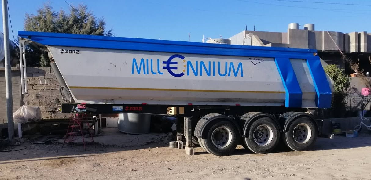 للبیع عربانە الماني جوبلس ذرعتهه ۲٥ متر دناكیر مدور ***********
