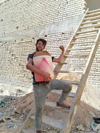 عامل بناء • تصعيد لحد طابق ٦-٧ • شغل بكربلاء