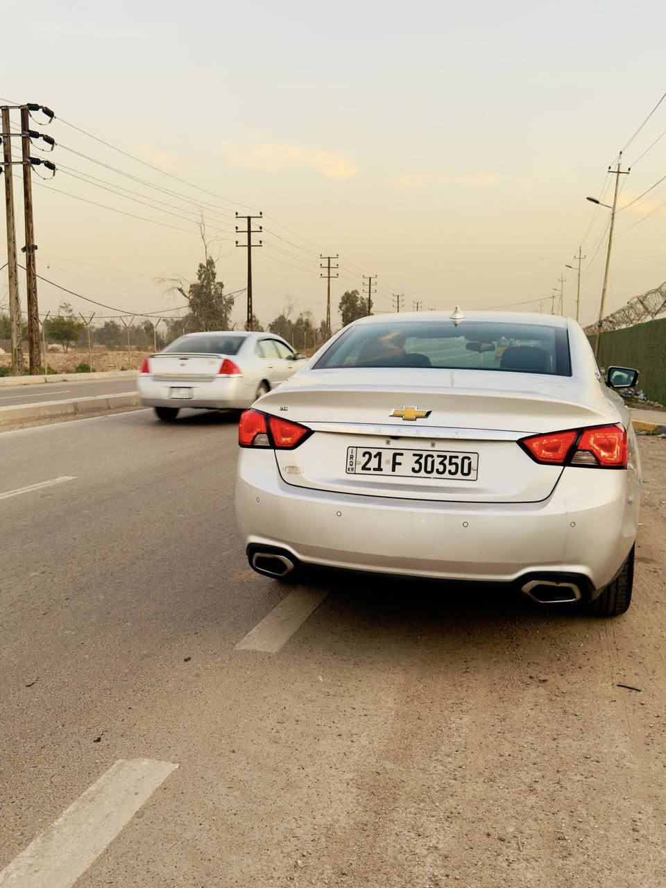 •	الموديل: 2019
• الفئة: Premier (فل كامل)
 • المحرك: 6 سلندر V6
 • القير: أوتوماتيك
 • الدفع: أمامي
 • فئة بريمير (أعلى مواصفات)
 • شاشة كبيرة + نظام ترفيهي
 • مقاعد جلد
 • تحكم كهرباء كامل
 • مثبت سرعة
 • أنظمة أمان
 • عدسات زنون نهار 
       .    السيارة جاهزة وكاملة بلكات جديدة 
صدر امامي خلفي قبل اسبوعين شادة 
تخم تاير جديد 
بدون دواخل بدون ايرباكات كلها سليمة وحادثها بسيطة موجود بالمنشور 

للتواصل *********** 

السعر 145 ورقة
