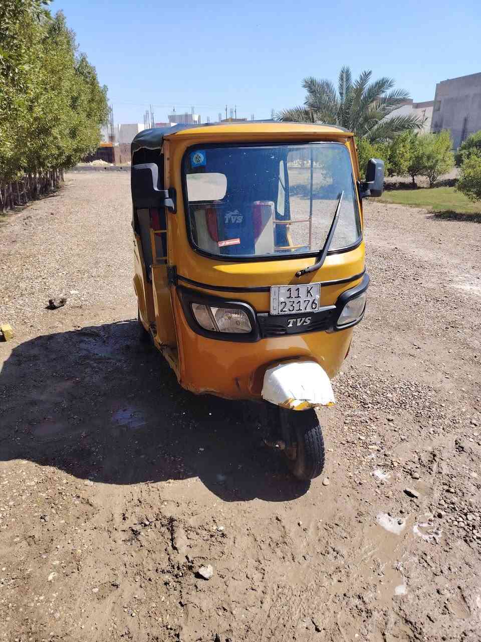 السلام عليكم هاي تكتك TVS للبيع تكتك كاملة ما ناقصها شي نكرة سلف كهربائيات مكينة اكسل كلة نظيف من ايدك للشارع و التكتك مصبوغة عام و بيها معجون مفطور موضح بالصورة التكتك 5300 موديل 2020 رقم و سنوية بأسمي تحويل ثاني يوم رقمي ***********
