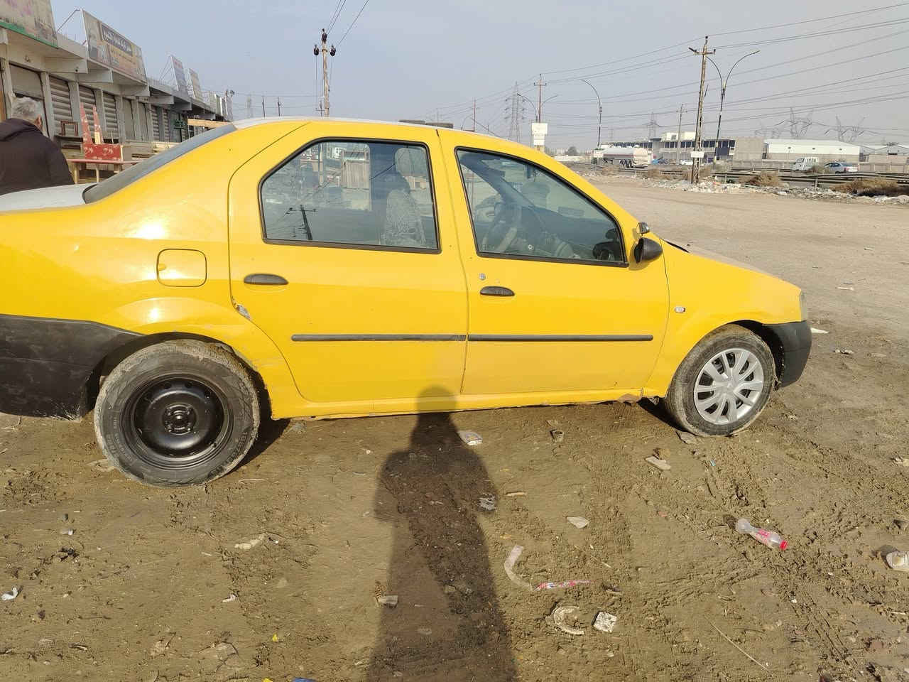 سياره رينو لوكان فحل
سياره مكفوله كير محرك كهربائيات 
تخم تاير تحويل ثاني يوم السياره بااسمي
موديل السياره ٢٠١٢ 
العنوان بسمايه ***********
سعر السياره ٤٣ وبيها مجال بصيط
