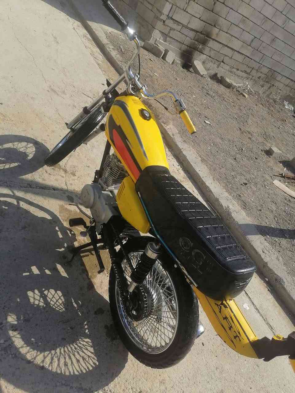 السلام عليكم ماطور بارت خمس تسعات نظيف مابي شي 300وبي مجال ***********
