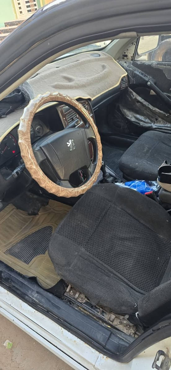 بيجو بارص موديل 2011 ماكني نجف مداور ثاني يوم التبريد فقط نقص غاز مكفوله من الضربه والعيب الشرعي فقط الجاملغات الكدام فتح وشد من غير ضربه ///// شرط مداور
ثاني يوم  السعر  31.   وبيها مجال ***********
