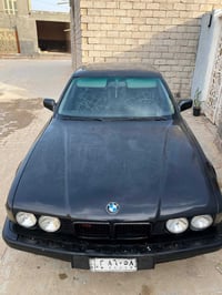 735BMW موديل 90 لون أسود بغداد تبريد شغال مكينه وكير نضيفات دبل جام دب...