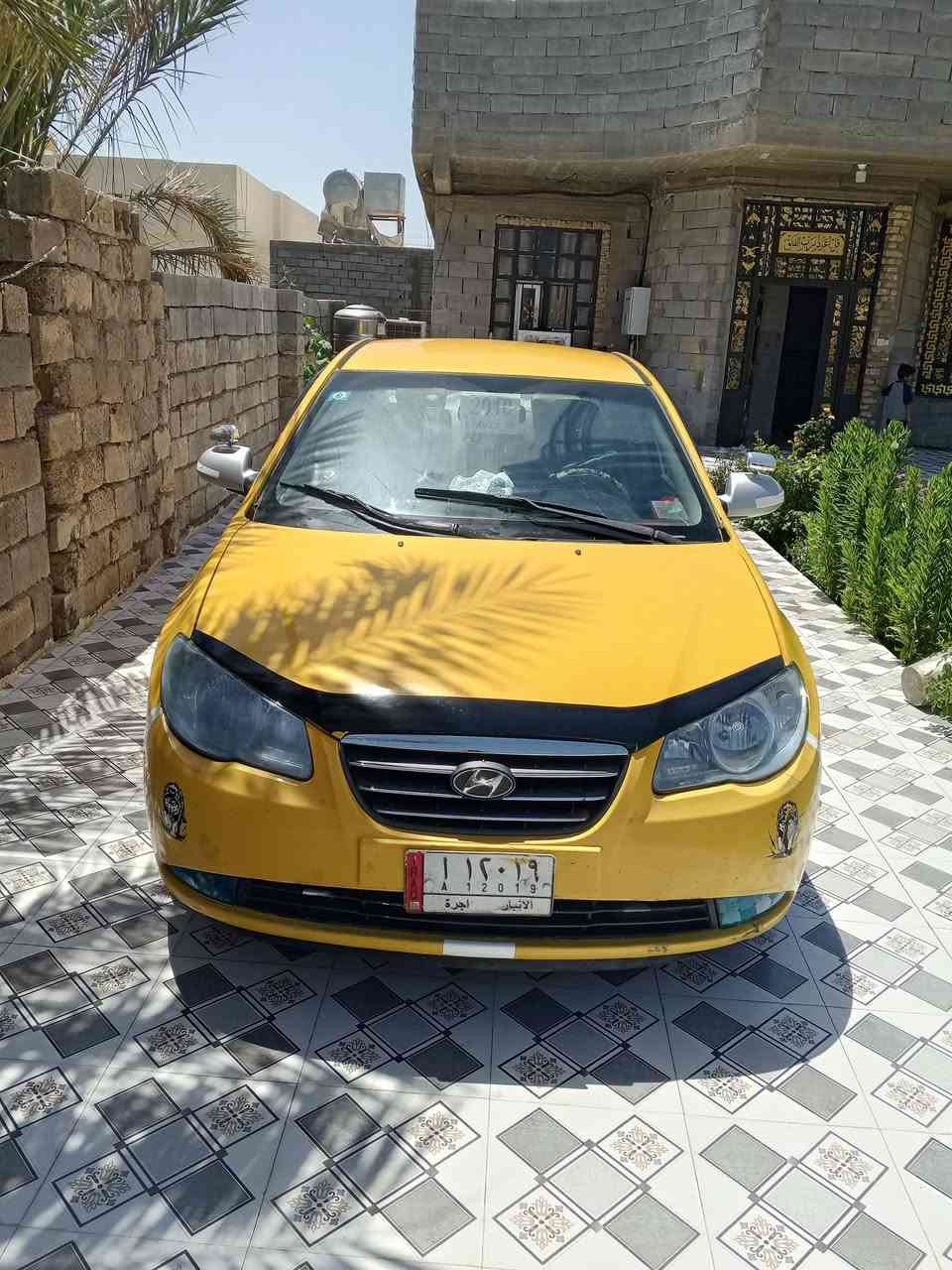 السلام عليكم النترا للبيع رقم الانبار موديل 2010 مكفول محرك الفين دوش كير حادثه جاملغ خلفي وجاملغ امامي بدون دواخل التبريد شغال مصفره من هيئة وغرامات تحويل مباشر السعر 80 بيه مجال حك الجيه مكان السياره الحبانيه جزيره الخالديه رقم التلفون ***********

