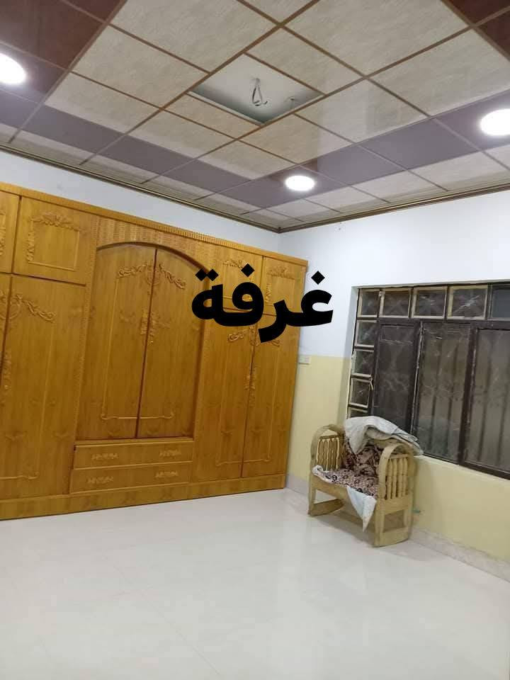 دار للبيع في الموصل حي عدن الجانب الايسر
المساحة 200م سند باسمي 

البيت يتكون من غرفتين نوم وهول واستقبال ومطبخ ومشتملات طابق واحد بناء جديد 

للاستفسار الاتصال على الرقم 

*********** اسيا 

*********** كورك
