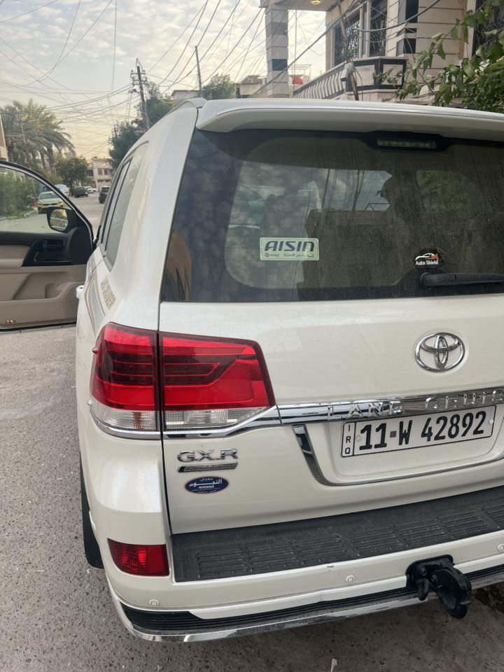 السلام عليكم لاندكروز 2019 GXR بريم اصل والبريم معروفة مواصفاتة  مكفولة من كلشي السيارة مغلفة حماية و بعدها بضمان التغليف ماشية 64 الف سعرها.55.500  مكان السيارة بغداد. البلديات 0773038288


**إذا كنت صاحب هذا الإعلان وتريد حذفه لأي سبب، رجاءا أرسل رسالة إلى الدعم الفني**