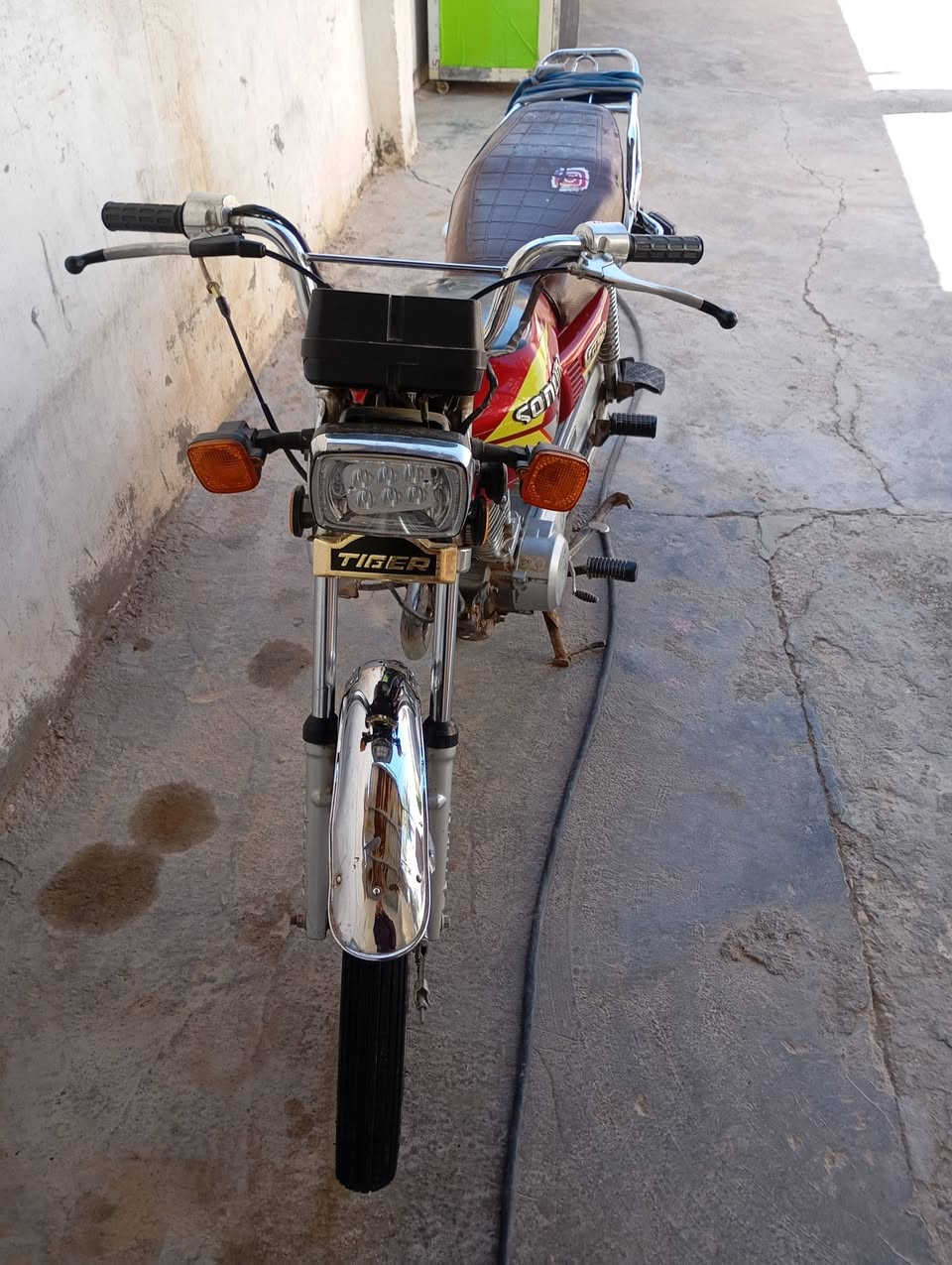 السلام عليكم تايكر 20 للبيع السعر 370 بي ورقة *********** بلدروز
