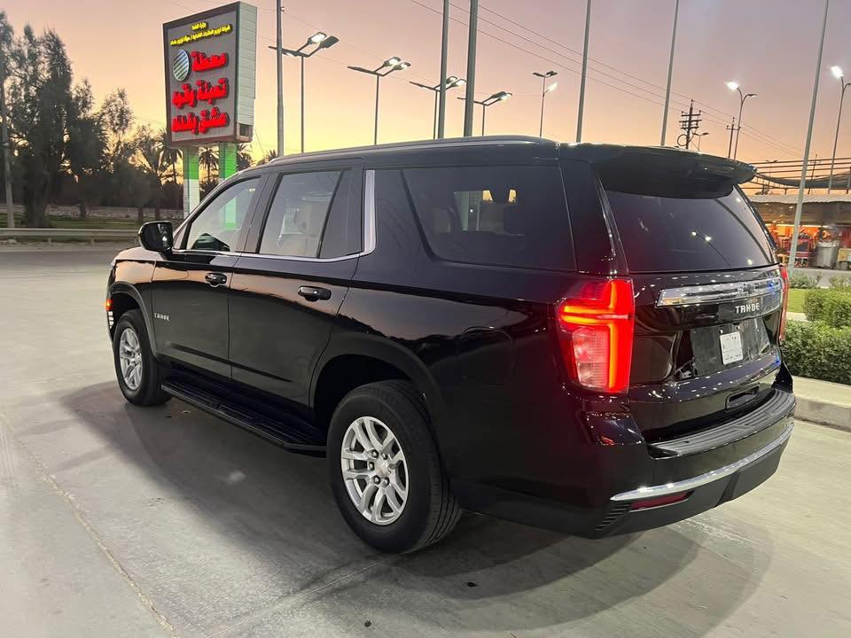 سلام عليكم عندي شوفرليت تاهو موديل 2022 داخل جديد داخله بكتاب دبلوماسي تترقم حره بسم المشتري مواصفاته LT مواصفات كشنات جلد كشنات كهربائيه كشنات متصل بصمه شاشه كار بلي سايد بريك بصمه  تشغيل عن بعد دوسات بلاك شحن الهاتف تلقائي مواصفاته حلوه ضرره بنيد وشويه بجاملوغ صطحي  صور امريكا بلمنشور رايده 380  وبيه مجال وهاذه رقمي ***********6 اخوان ممتواجد عله الفيس
