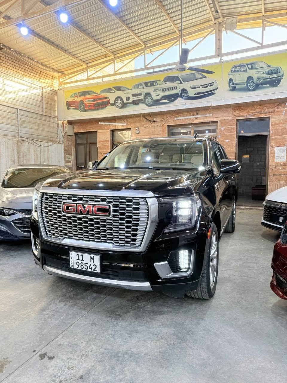 يعديكم معرض المميز لتجارة السيارات الحديثة ارق التحيات 🌿🙏. 

  ونخبركم عن توفر جمسي دنلي موديل 2022خليجي مكفولة 

  مواصفات فول 

  🔑مفتاح تشغيل بصمة 

🔑بصمة ابواب دخول ذكي

🔑تشغيل عن بعد 

🌿فتحة سقف بنراما 

🌿كشنات جلد

🌿كراسي كهرباء 

🌿سبعة راكب

🌿ثلاث قطع تبريد 

🌿جنطة كهرباء 

السعر :490ورقة بيهه مجال 

***********ياسين
