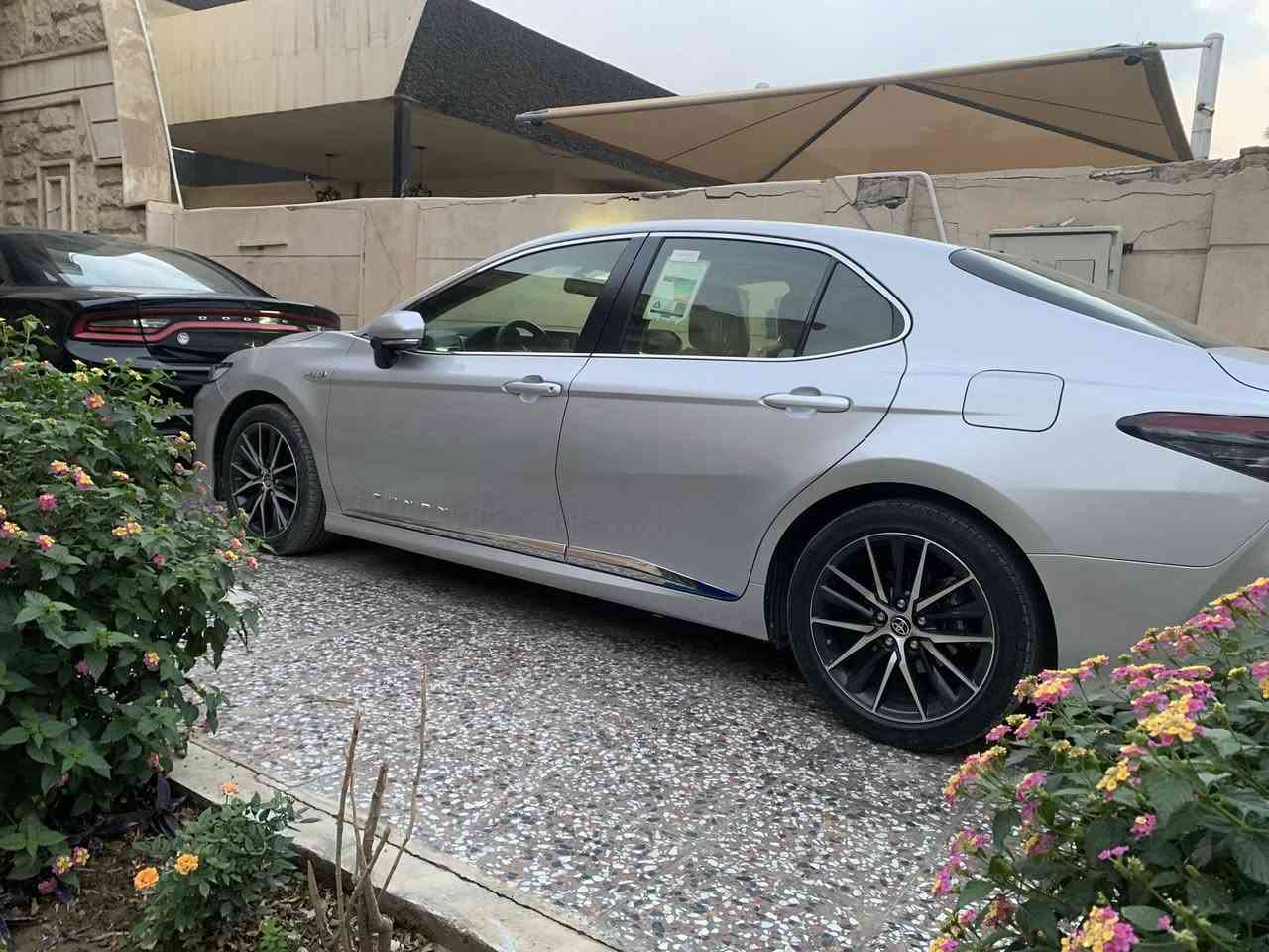 ‎السلام عليكم ورحمة الله وبركاته
للبيع كامري خليجي عبد اللطيف جميل لون سلفر GLE هايبرد موديل 2024 فول مواصفات سلايد بصمة بردة خلفية حساسات امامي خلفي ويل كب اسود كروم حجم 18 ماشية 34 الف كيلومتر هايبرد محرك 2500 cc لايت زنون بلاجكتور هاندبريك بصمة تحكم موقود جميع الجهات شاشة وكامرة خلفية شاحن واير لس ...الخ .
‎رقم بغداد باسمي الجديد .
‎مكاني بغداد اليرموك .
‎السعر 245 ورقة.
‎ .***********
