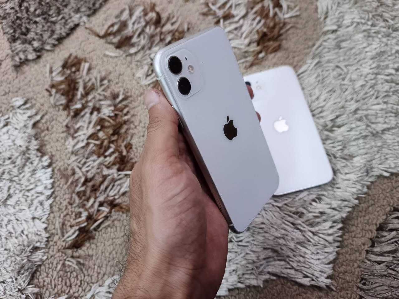 ايفون 11 ذاكرة128 بطارية75 فقط دكمه الصامت متوقف+ ايفون 12 ذاكرة64 بطارية78 للبيع او مراوس النظافة فوول


**إذا كنت صاحب هذا الإعلان وتريد حذفه لأي سبب، رجاءا أرسل رسالة إلى الدعم الفني**