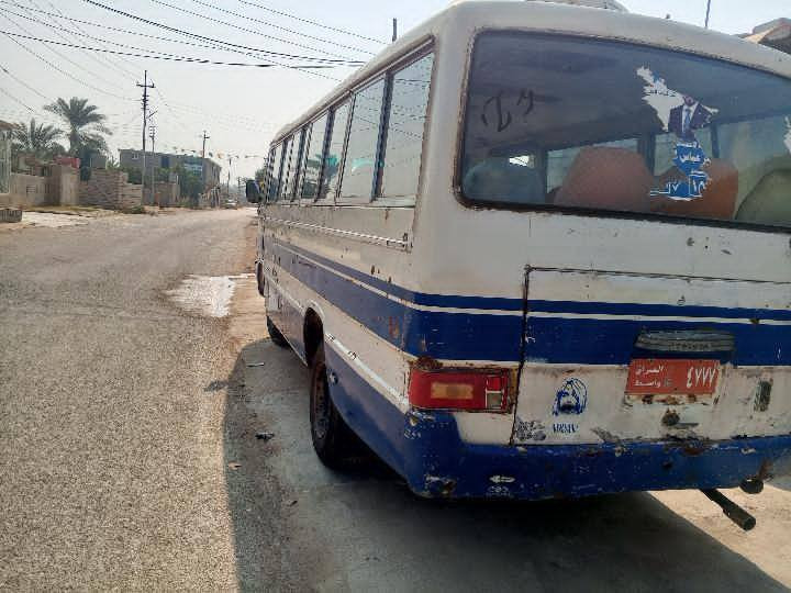 اسلام عليكم كوستر موديل 81
محرك بلادي لا تبخير ولا تنقيص
تايرات جدد سنويه صاقطه
السعر ثلاثه ونص وبيه مجال

مكان ديالئ الاتصال على الرقم ***********
