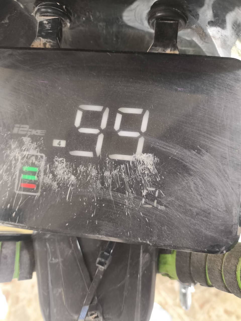 السلام عليكم دراجه شحن حجم 20 ملف بطارية عقل كفاله و الكشر كدامكم السعر450 و بيها مجال الرقم *********** واتساب موقع بغداد الدوره الميكانيك
