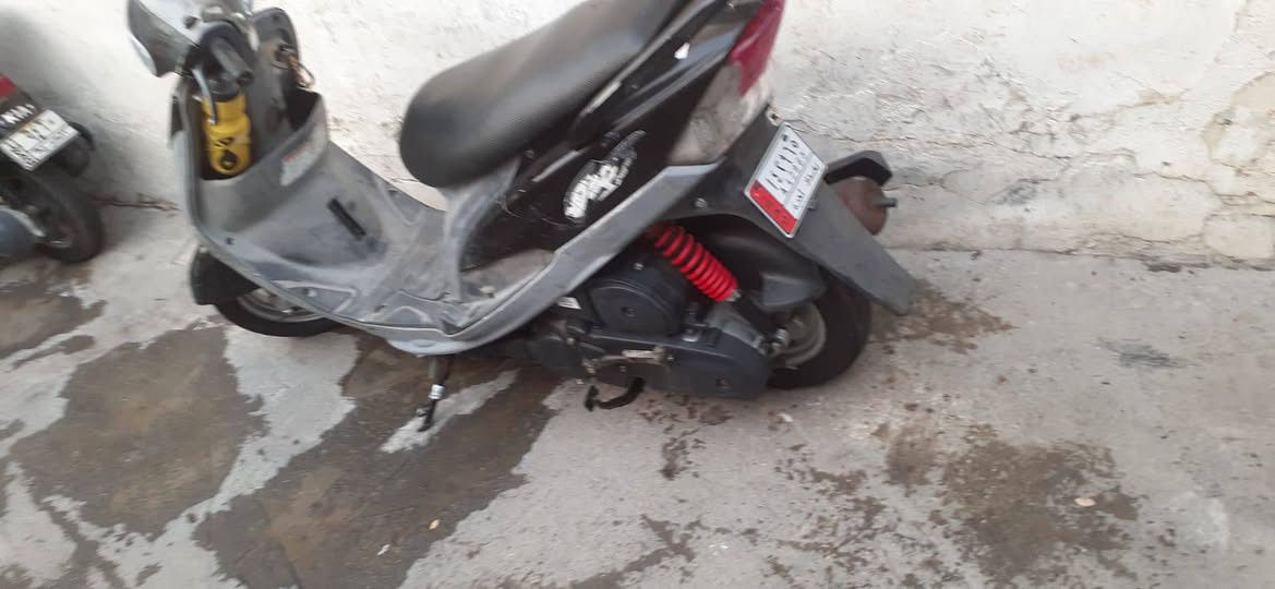 دراجه ماكس منغولي للبيع السعر 375 وبيها مجال العنوان الطوبجي قرب دائره المرور الرقم ***********
