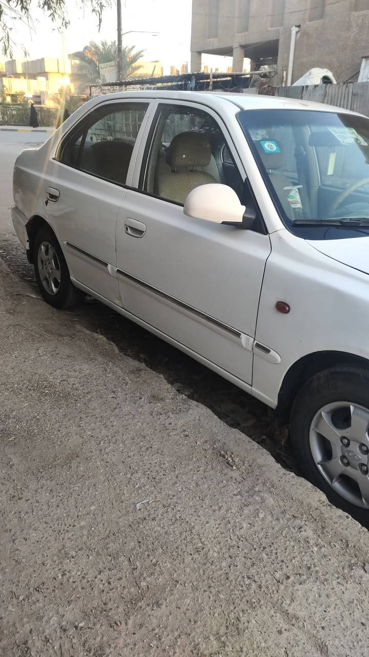 فيرنا ٢٠١٢ اوتماتيك رقم بغداد 
السعر ٧٧ 
***********
الدوره ابودشير
