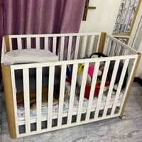 جميع الاغراض ع ١٠٠ وبيهن مجال بسيط اي حاجة ١٠٠ 07775070376