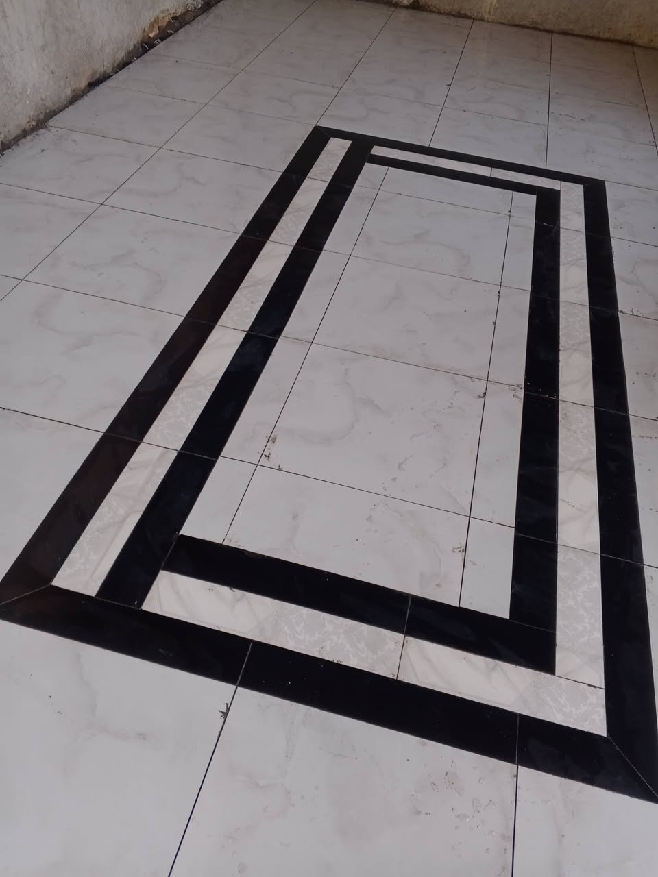 شغل درجه اوله رضيات وجدران مكان العبيدي تصال هذا رقم ***********
