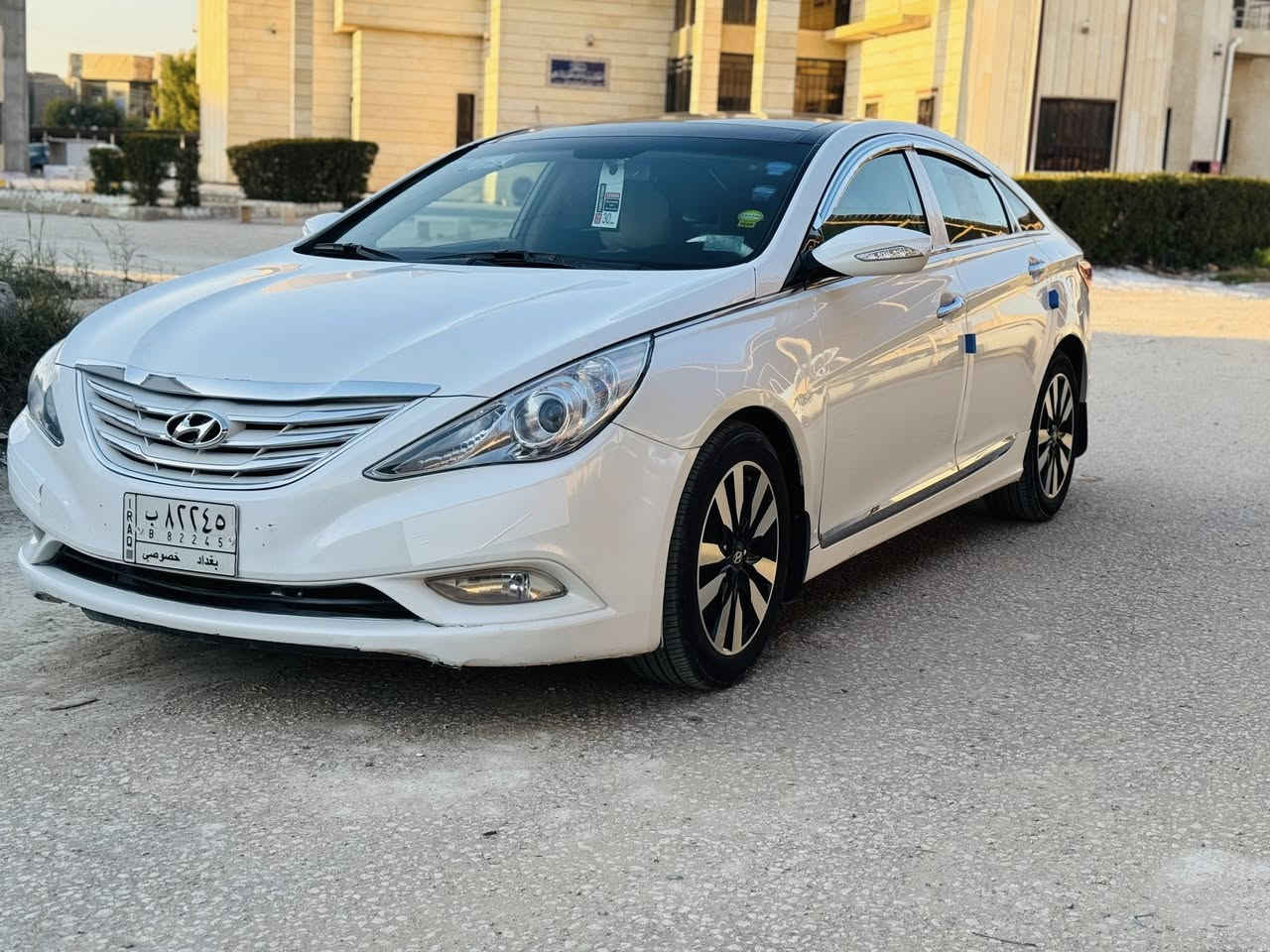 ‏سلام عليكم للبيع فقط سوناتا 2011 خليجي مكينة 2400 دوش أرقام بغداد باسمي شخصيا سيارة جدا نظيفة لحد الآن على وضع الشركة كتلوكاته بيه لسه ماشيه 105 فقط حقيقي مكينة كير حداده ذهب أي نقص مابيه تخم تاير وصدر قبل شهر سويته فول مواصفات Vip كشن خزن فتحه سقف بنراما بصمه تبريد قطعتين
السياره بيه فقط الهلال مال جاملغ الخلفي الايسر فقط الهلال رش بسيط على كد الهلال اثر بدايه مال خياس ومصوره قبل الشغل الباقي كفاله  شرط سونار 
عنوان بابل❤️
السعر 122 وبيه مجال 

‭0772 900 0398‬
