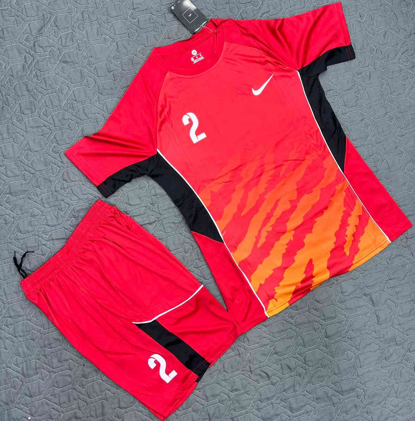 دريس وشورت درجة اولى
مرقم صدر وظهر وشورت 

سعر الدرزن 65 الف فقط 

قالب جبير راهي 
قياسات m,l,xl,xxl  

توصيل 5 لكل العراق


**إذا كنت صاحب هذا الإعلان وتريد حذفه لأي سبب، رجاءا أرسل رسالة إلى الدعم الفني**