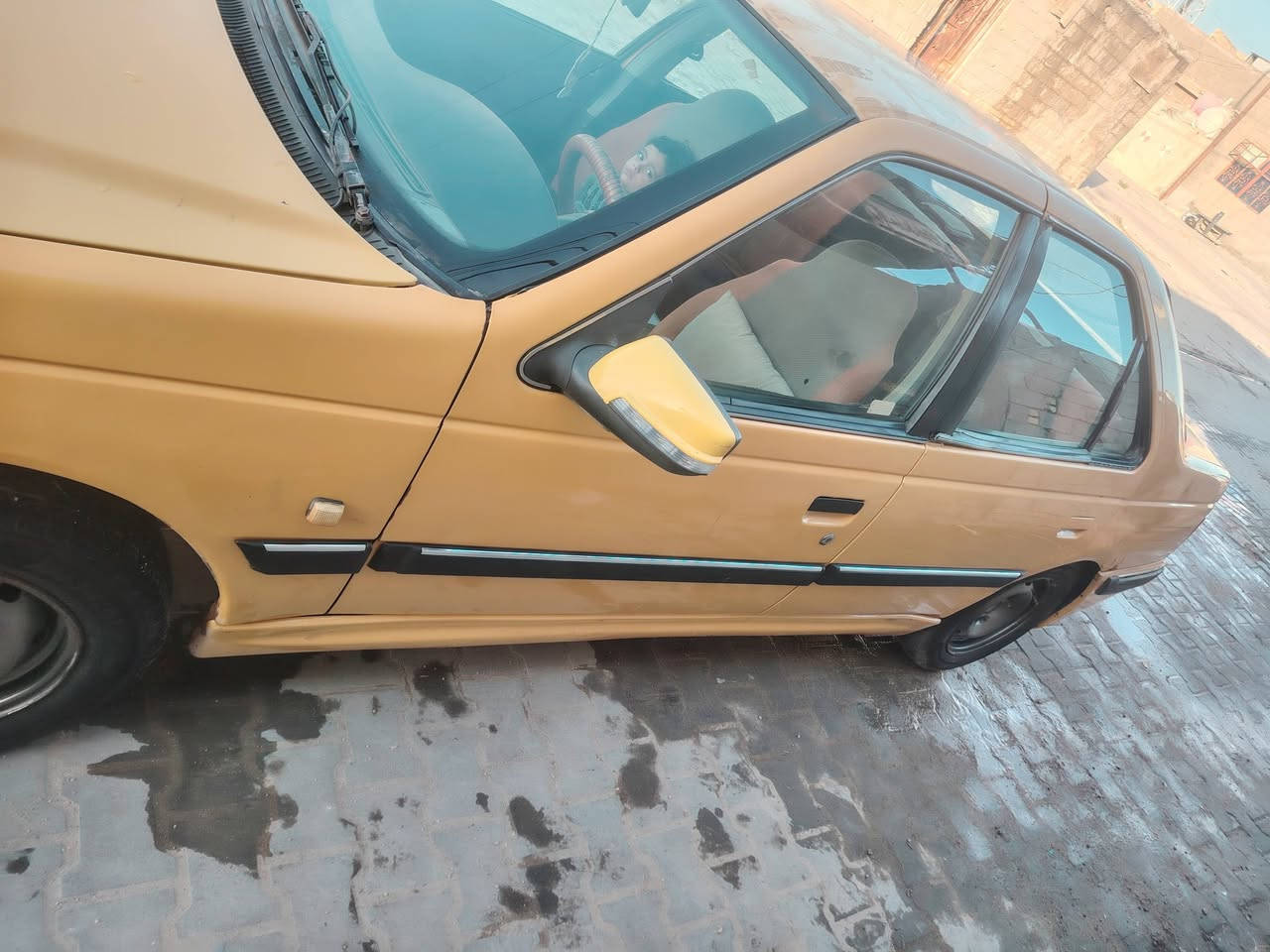 بيجو بارص 15 مصفره هيئه وغرمات وخط وبحث سنويه تخم تاير كهربائيات كامله لسنة ٢٨ سعره 32  وبيه مجال قليل لشراي للاستفسار ***********
